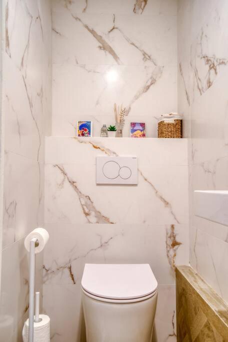 4 Stars Palais Hermitage, 5 Pers, Ac, Full Confort * Nizza